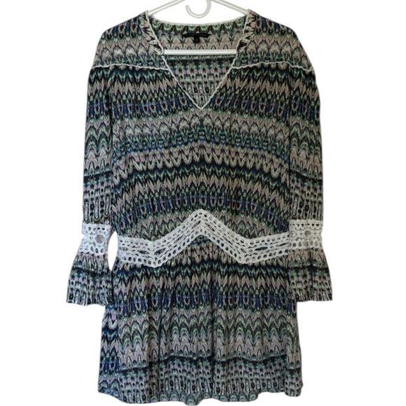 Victoria’s Secret Tunic V-neck Cover-up with Bell Sleeves Lace Trim Size Small - Picture 1 of 7